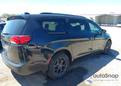 2020 Chrysler Pacifica Touring L Plus из США, поврежденный, VIN 2C4RC1EG6LR113360